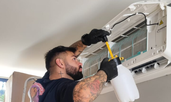 Limpeza e Higienização de Ar-condicionado 